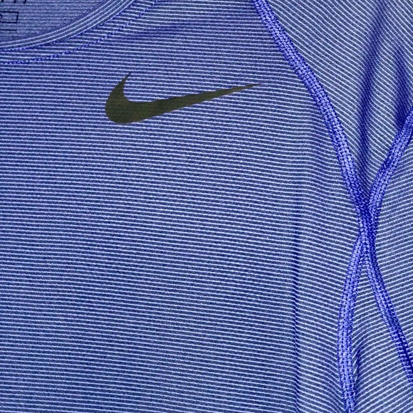 Nike Active short sleeved top - Picture 3 of 6